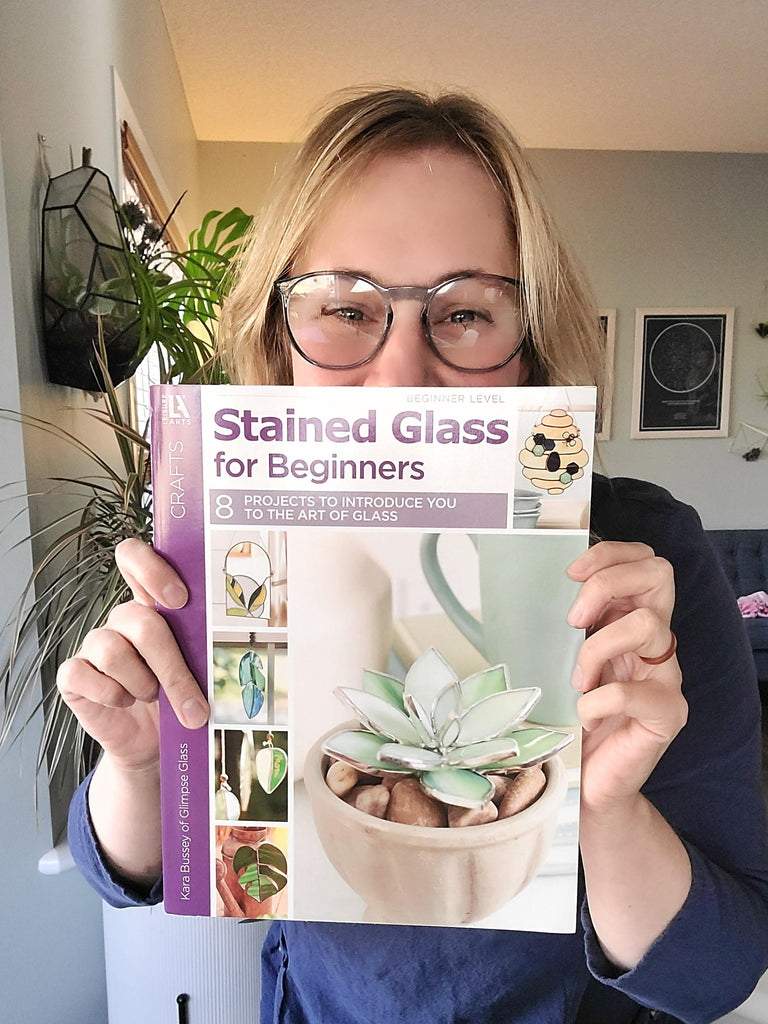 kara bussey of glimpse glass with stained glass for beginners book